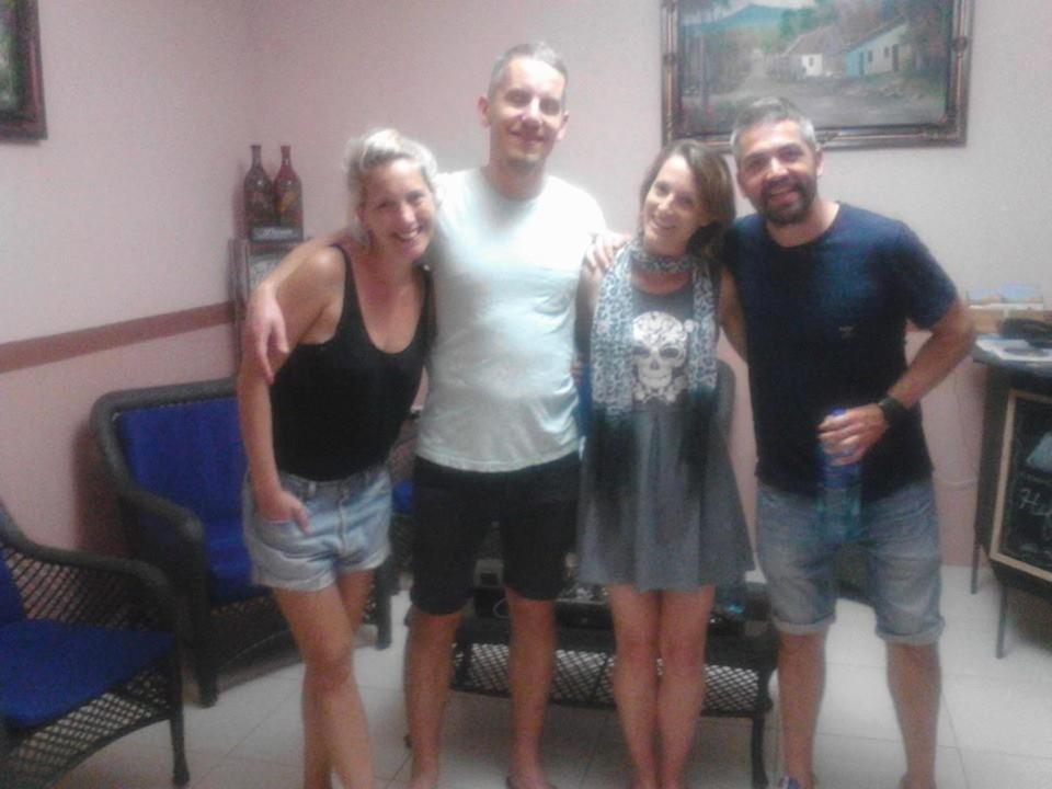 Hospedaje Hefziba مويوجالبا المظهر الخارجي الصورة