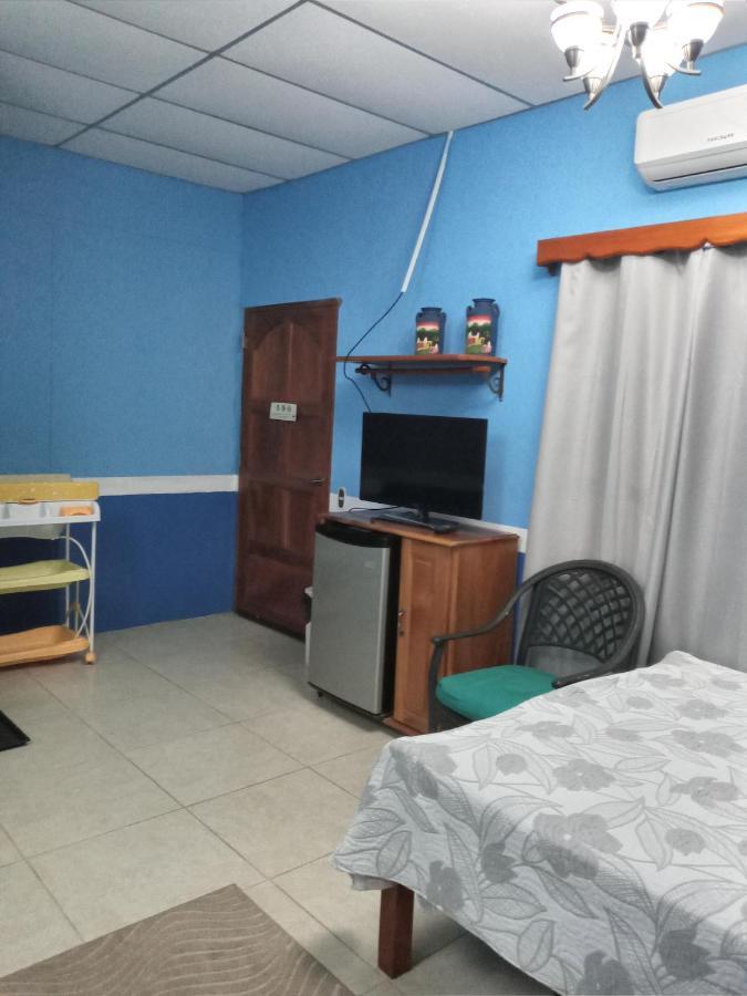 Hospedaje Hefziba مويوجالبا المظهر الخارجي الصورة