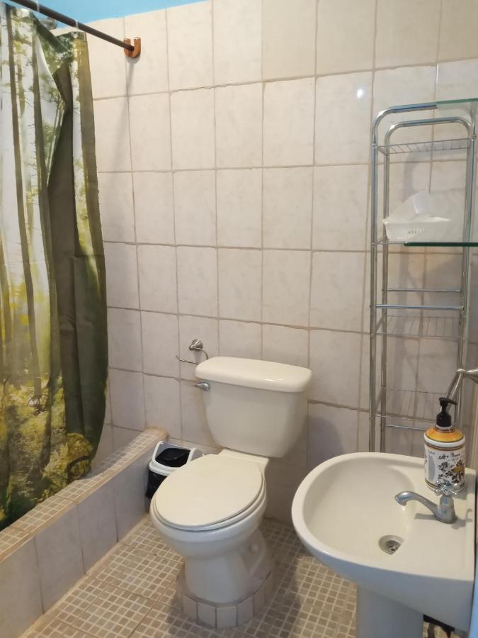 Hospedaje Hefziba مويوجالبا المظهر الخارجي الصورة